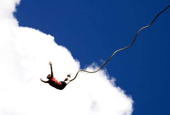 Bungee jumping