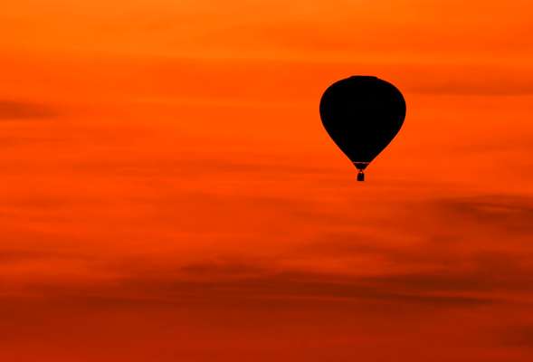 Hot air ballooning
