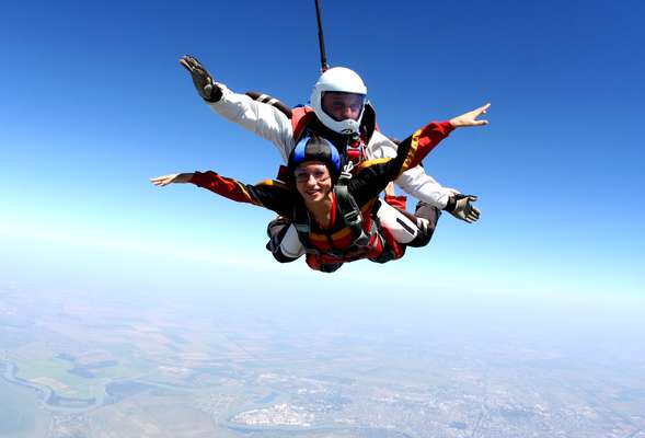 Tandem Skydiving